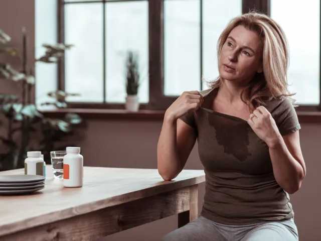 Ménopause et transpiration : comment lutter contre les bouffées de chaleur ?